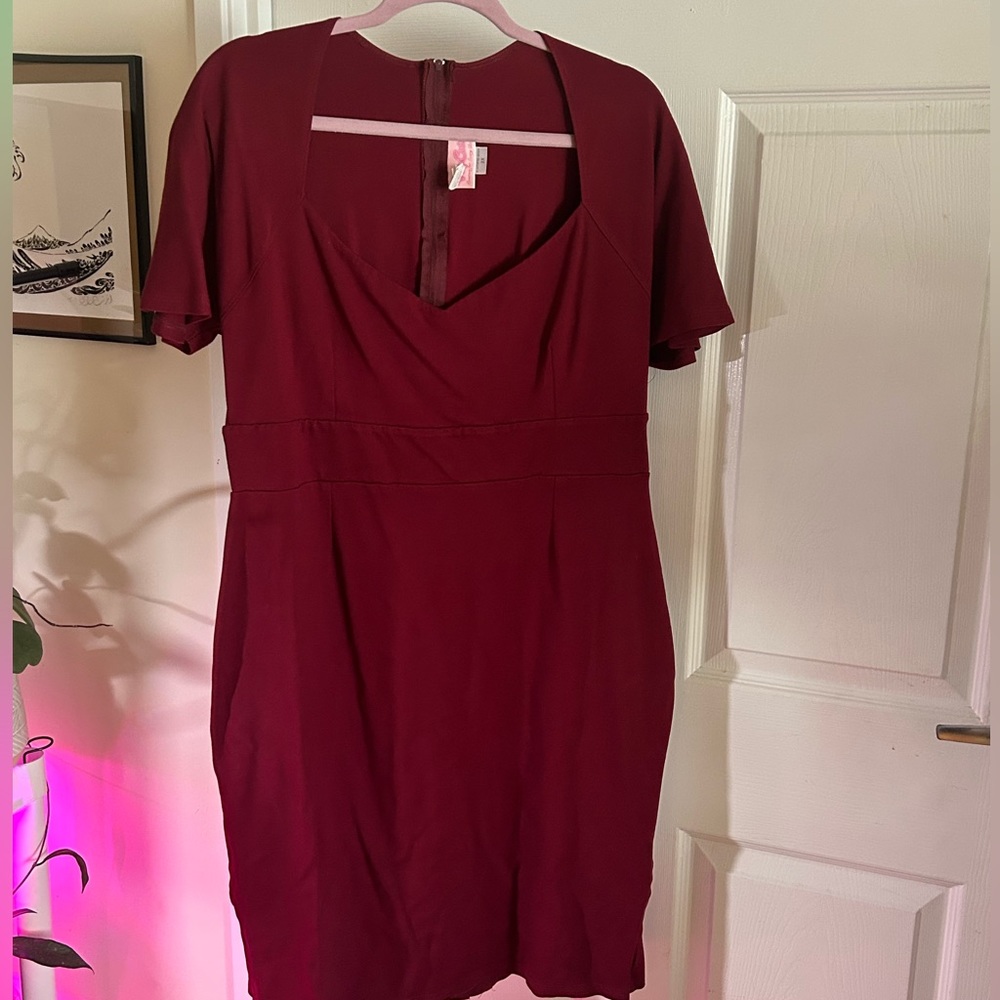PinUp Couture Flutter sleeve dress